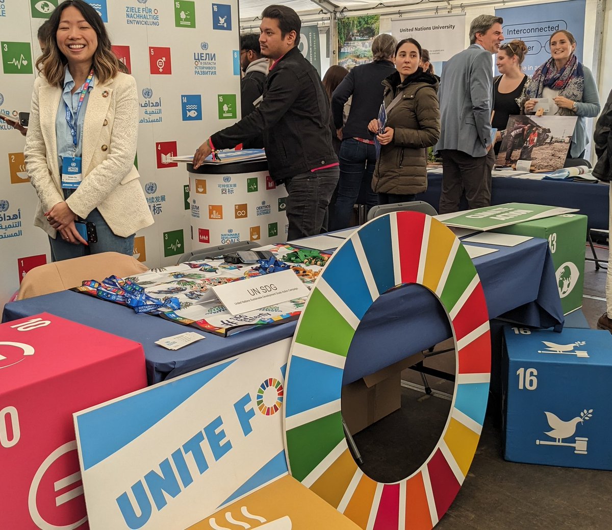 UNBonn's tweet photo. It's #UNDay in #Bonn and we are thrilled how many joined us to connect and explore the work of all our different @UN-organizations at @UNBonn! 
Thank you for visiting mayor @katjadoerner of @BonnGlobal, it was a pleasure! https://t.co/rMP94coiln