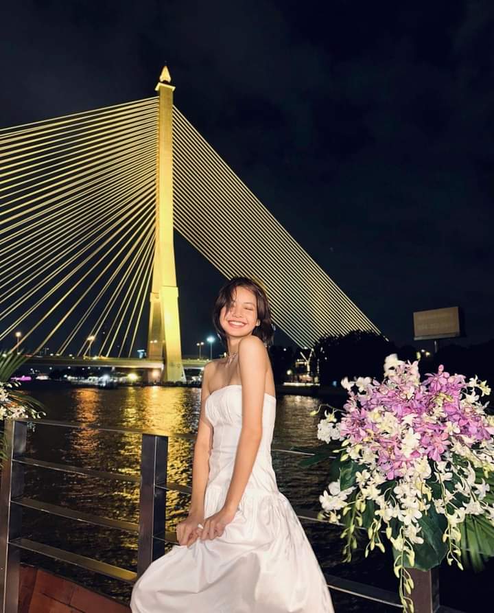 LoveLISA Philippines tweet media