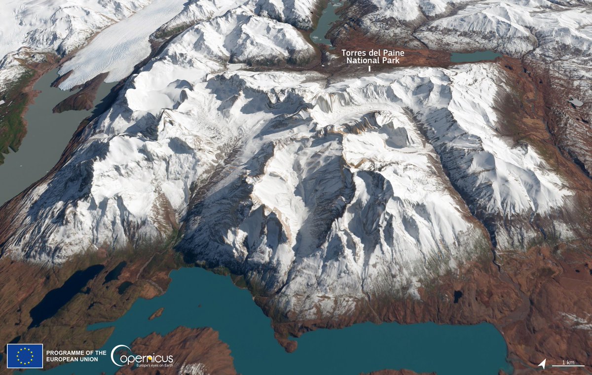 Located in #Chile 🇨🇱, the Torres del Paine National Park is a <a href="/UNESCO/">UNESCO 🏛️ #Education #Sciences #Culture 🇺🇳</a> Biosphere Reserve since 1978
 
#Copernicus #OpenData provides unique resources for the monitoring of such remarkable natural treasures

#3D data visualisation of the #Sentinel2 🇪🇺🛰️ image of 22 September