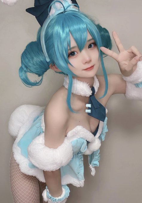 Twitterのコスプレ画像23