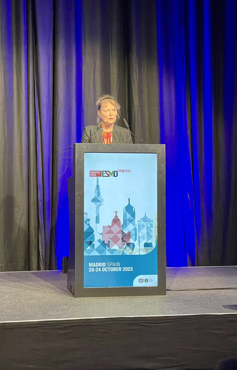 <a href="/HellandAslaug/">Åslaug Helland</a> presenting the first patient survival data from the NIPU trial at #ESMO2023