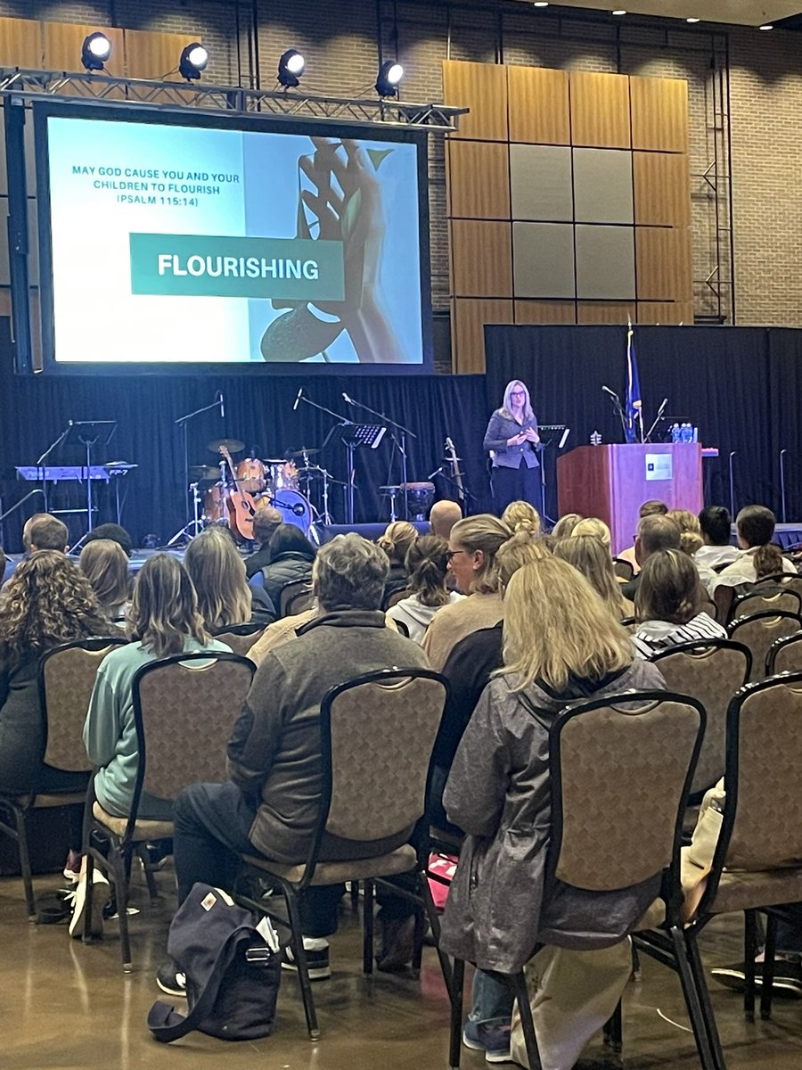 Lynn Swaner tweet media