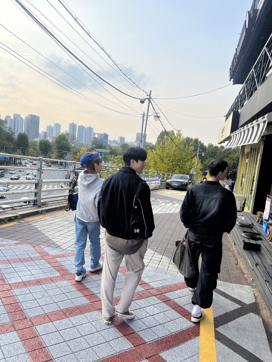 onewefancafe's tweet photo. 231021 FANCAFE

[FROM.현구🪐]

Kanghyun https://t.co/5XqiyrHwvl
