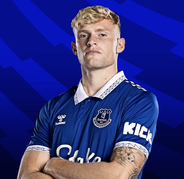 Tony_Scott11's tweet image. That 21 year old from Carlisle who cost two bob was head and shoulders above anyone else on the pitch.
Brilliant performance. 🚬