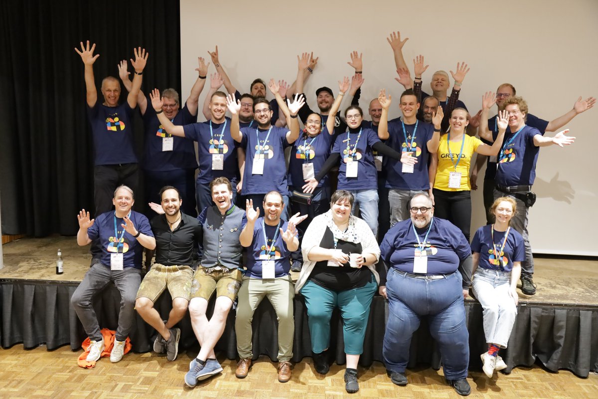 🙌 Ein herzliches Dankeschön an unsere fantastischen Volunteers und Organisatoren, die das WordCamp Deutschland 2023 zu einem unvergesslichen Erlebnis gemacht haben! / A big thank you to our fantastic volunteers and organizers who made #WCDE23 an unforgettable experience! 📸💙