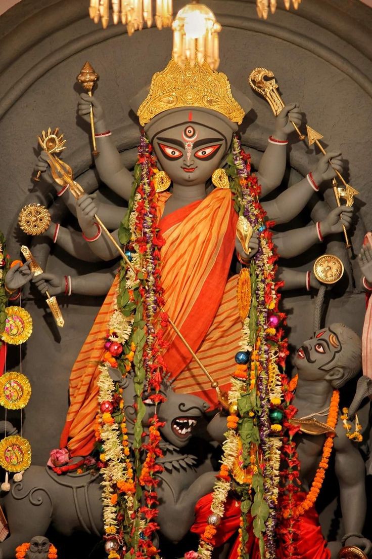 bookish_misha's tweet photo. Wishing all of you Subho Maha Saptami!

#DurgaPuja #DurgaPuja2023 https://t.co/xWxGlUa0f6