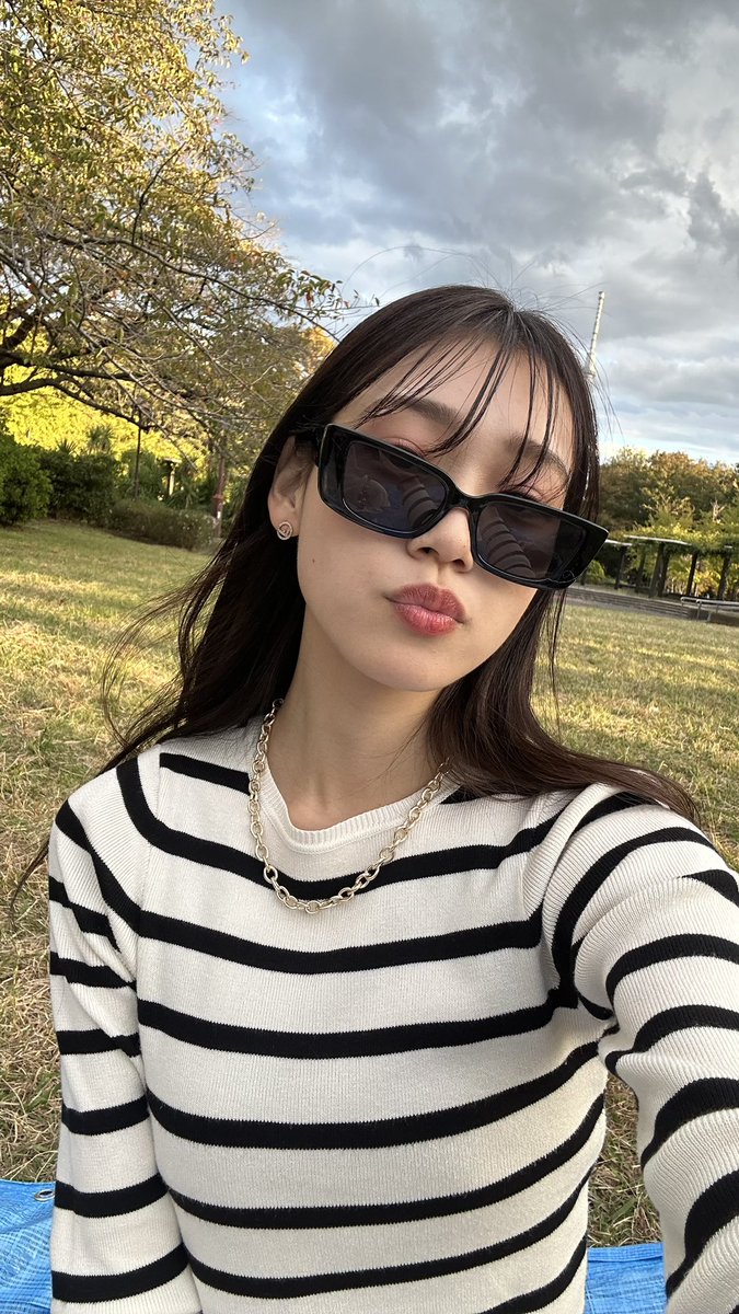 今日は幼稚園が同じの幼馴染4人でピクニックしました🤭❤️
地元同じなのに予定が合わず、なかなか会えないの子たち泣

でも今日は思い出話で盛り上がり、たくさん話せて大満足な1日でした✨✨

皆さんは休日どのようにお過ごしでしたか？？💭

miscolle.com/kokugakuin2023…