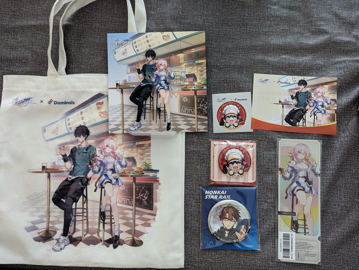 HikaruSanTv's tweet photo. Voici les cadeaux issus de la collab Domino's x Honkai Star Rail !
#HonkaiStarRail
#HeureduRepas https://t.co/03JopwTEU8