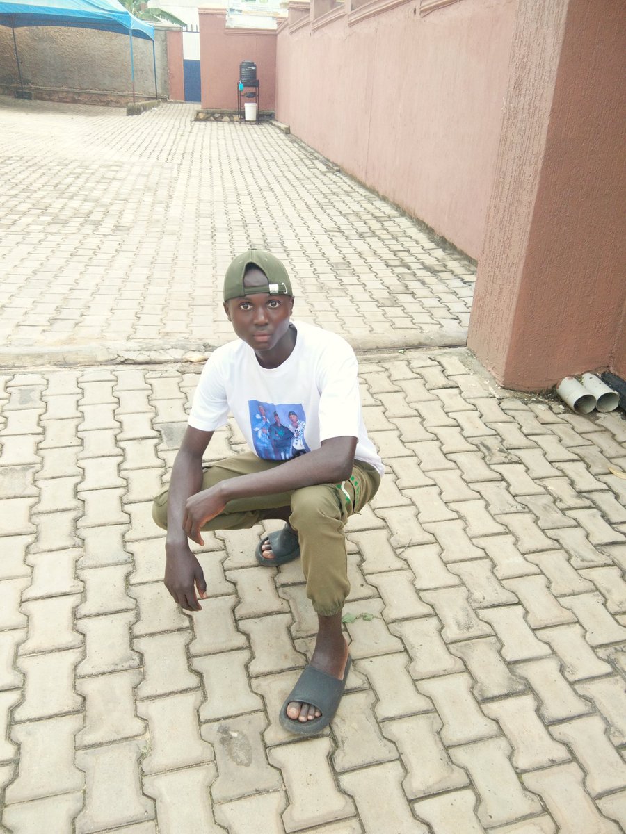 jeypurz's tweet photo. When i remember where I'm from &amp;where I'm now that the lord🙏🙏 https://t.co/Apfkuw6NBj
 Happiest life is through hard. https://t.co/fDGEbaud3q