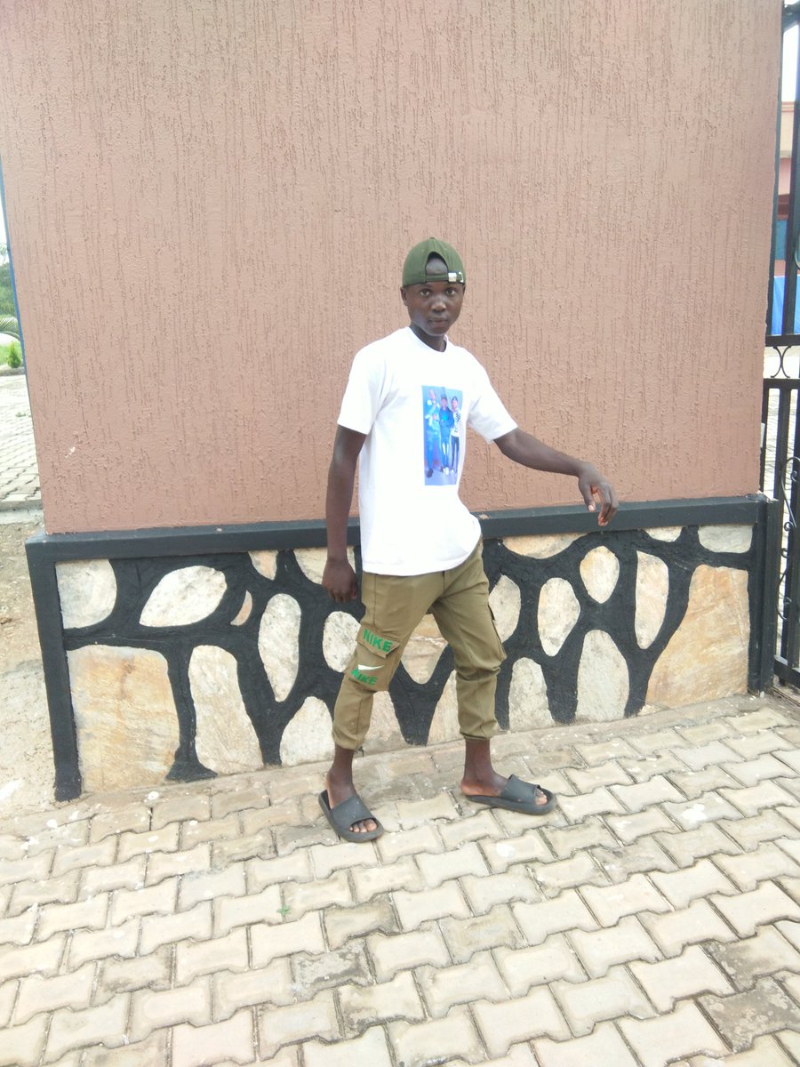 jeypurz's tweet photo. When i remember where I'm from &amp;where I'm now that the lord🙏🙏 https://t.co/Apfkuw6NBj
 Happiest life is through hard. https://t.co/fDGEbaud3q