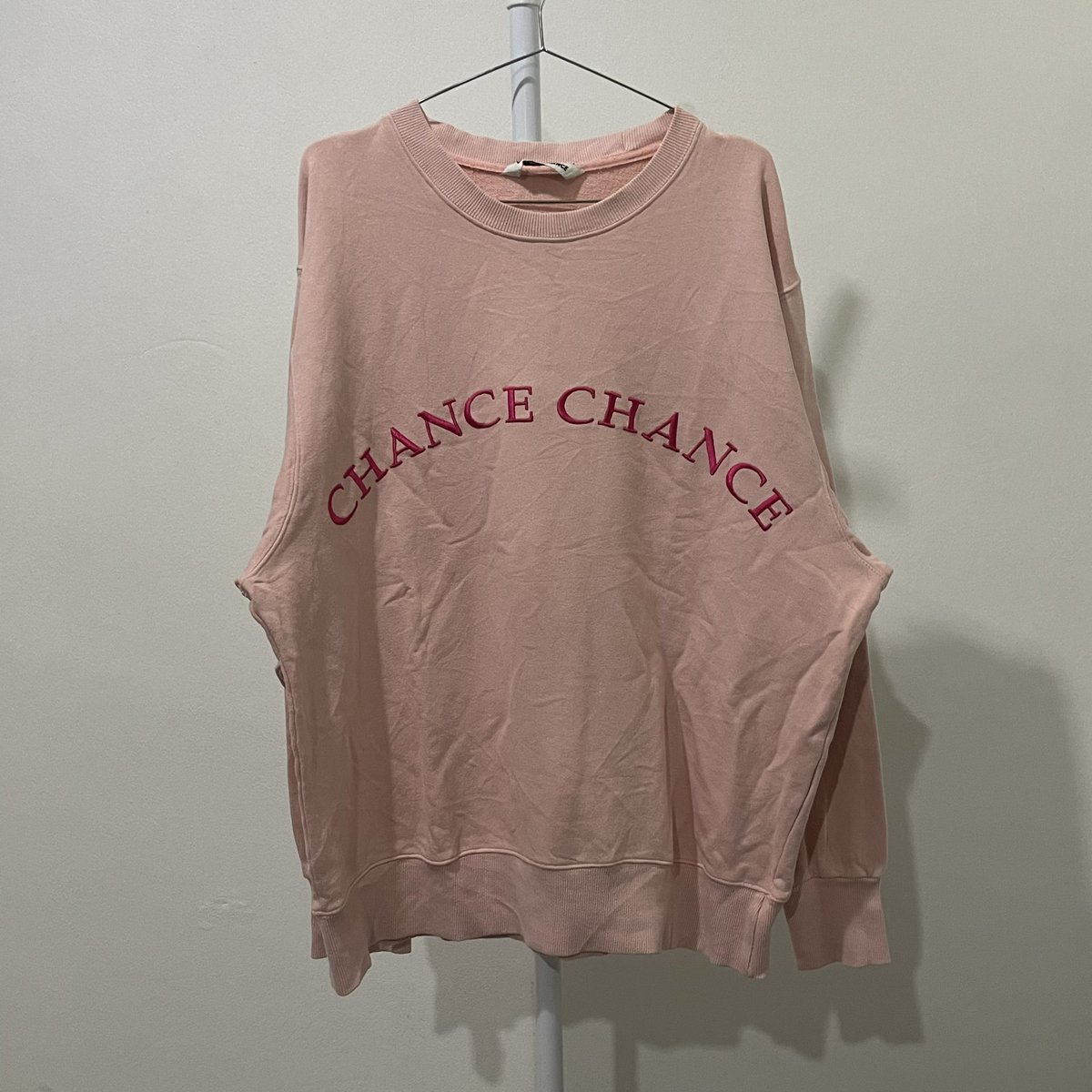 studio_doublep's tweet photo. Chancechance sweater สีชมพูสีจริงเหมือนตัวอย่างเลยน้า จั้มคอหลวมเล็กน้อย
✿ สภาพโดยรวม 9.5/10
✿ อก : 56 ยาว : 27
✿ 180.-ส่งฟรี
#สเวตเตอร์มือสอง #ส่งต่อเสื้อผ้า #สเวตเตอร์ #พรีออเดอร์เกาหลี #ไอดอลใส่ #chancechance https://t.co/DoS2Z0AUMP