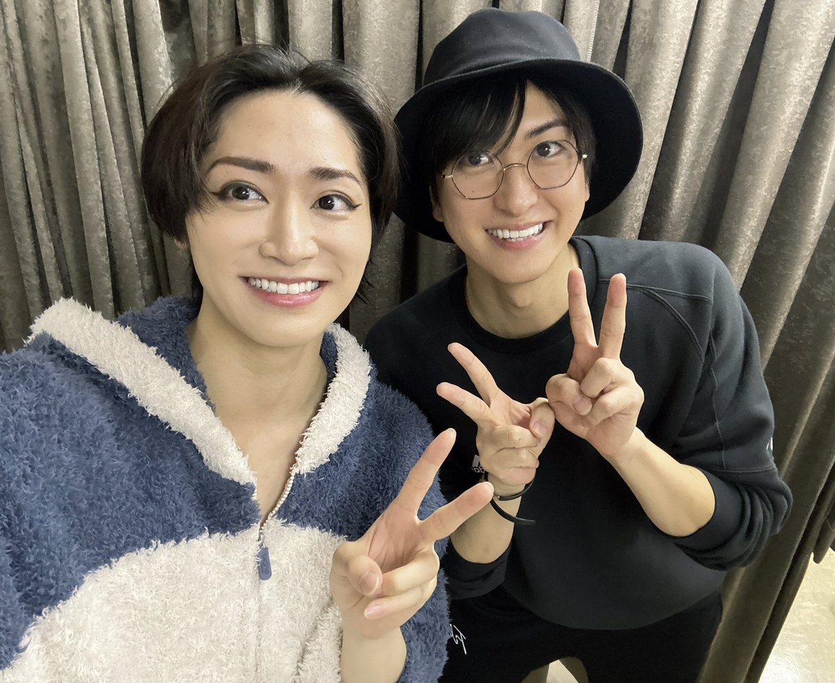 aibatchi's tweet photo. 昨日は新テニミュの大阪初日を見届けて来ました🎾
最後まで完走できますように🎷✨ https://t.co/vQzSSulhyb
