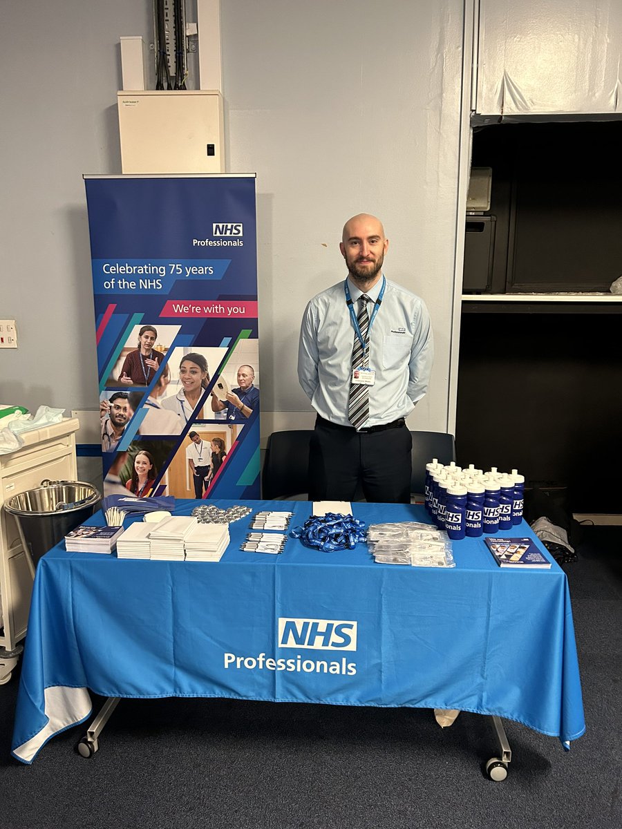 Come on down to North Manchester Recruitment day.. the are RN vacancies in various departments..come and meet the teams @sarah_annsankey @cherylcasey22 @mftchiefnurse @Sarahslicker1 @MrsHMR83 @reidme