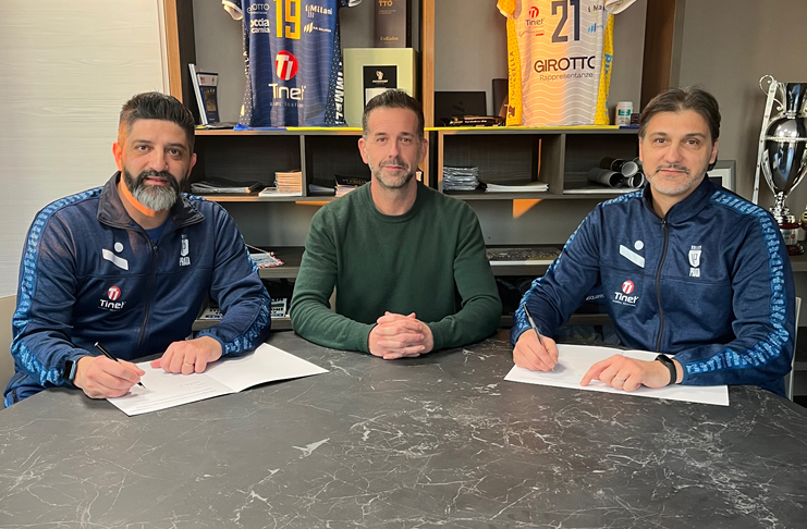 Samuele Papi, 'O Fenomeno' del volley, tra Superlega, Nazionale e la nuova vita da allenatore
volleynews.it/samuele-papi-o…

#VolleyNews #NazionaleMaschile #SamuelePapi #SuperlegaMaschile