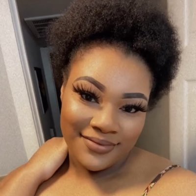 #NewProfilePic Hey y’all 💖🥰