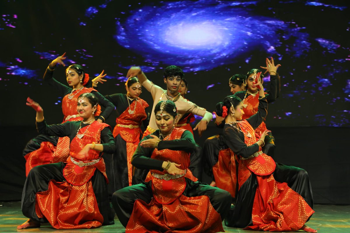 ABHIMANCH VIII-2023 Day 2
Gyanshree School Noida, organised their annual cultural spectacle ABHIMANCH on 20th October. The Chief Guest Shri Vipin Kumar, Additional Secretary in the Ministry of Education graced the event.