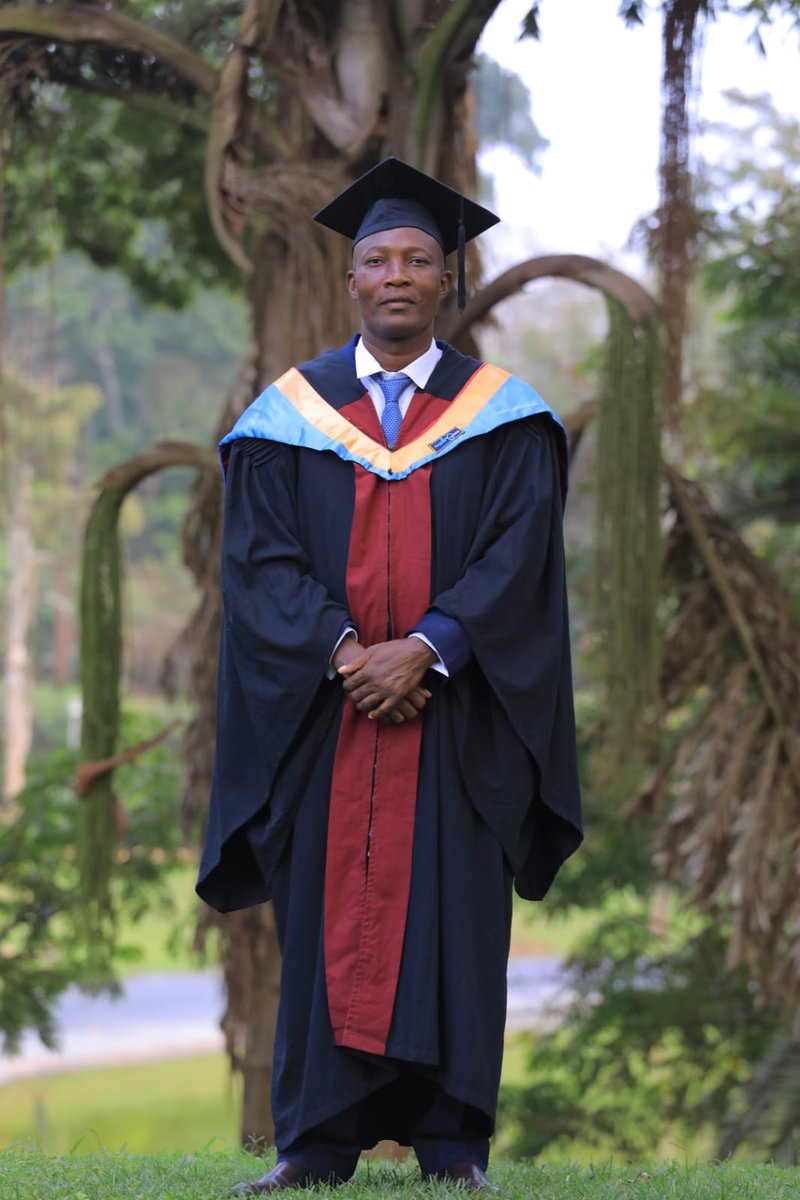 Saas_Kenya's tweet photo. We extend our congratulations to Duncan Juma, who recently graduated with a BBA in Procurement, Logistics and Supply Chain Management from Kenya Methodist University. 

Over 22 years after clearing high school through hardship, he finally realized his dream of graduating. https://t.co/oiolIj3k2i