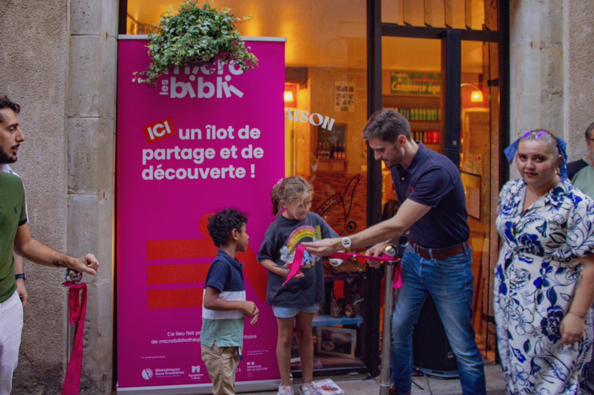 Bibliothèques Sans Frontières tweet media