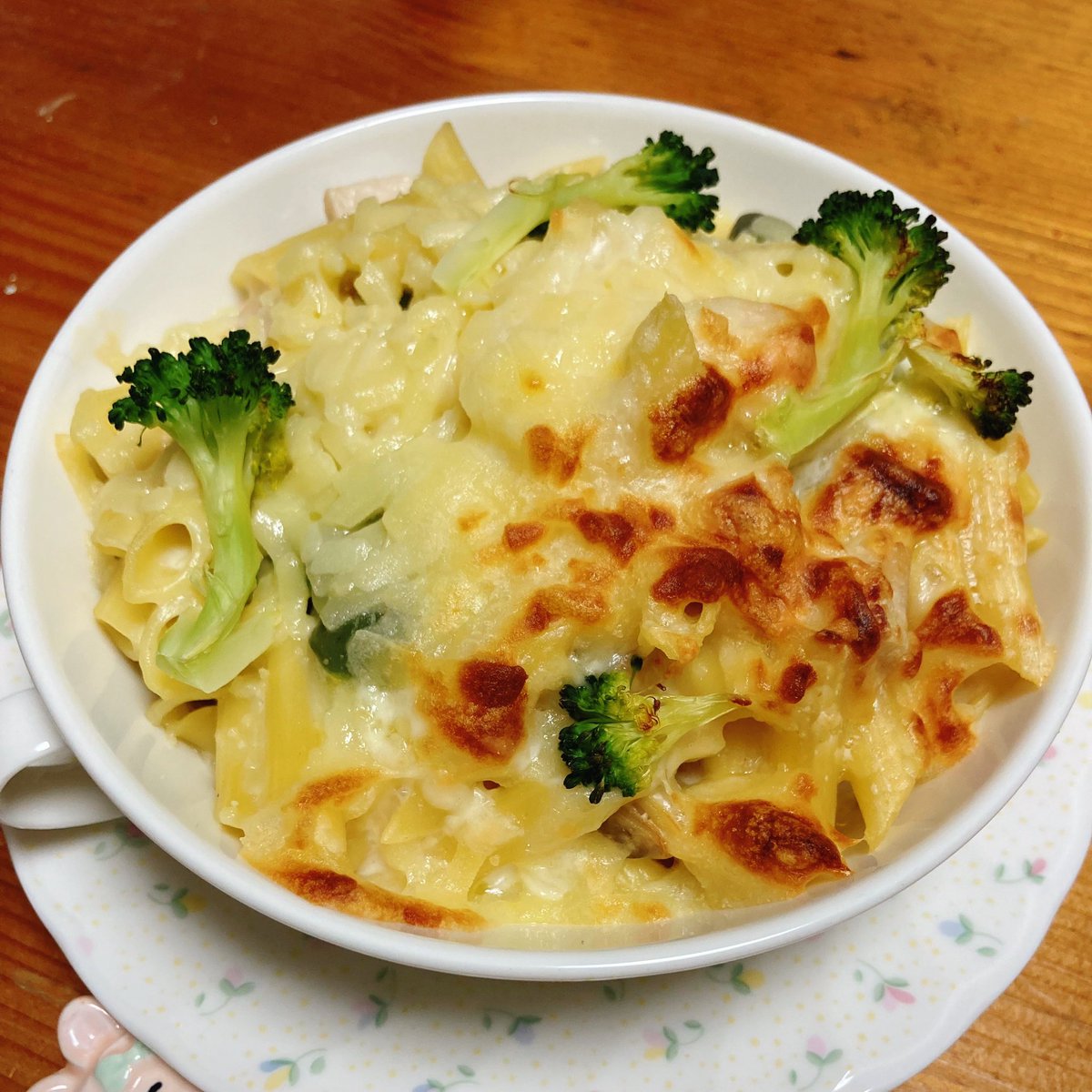 danny_boy147's tweet photo. グラタン出来たよー！
#晩ごはん https://t.co/9SHnkOvRfz