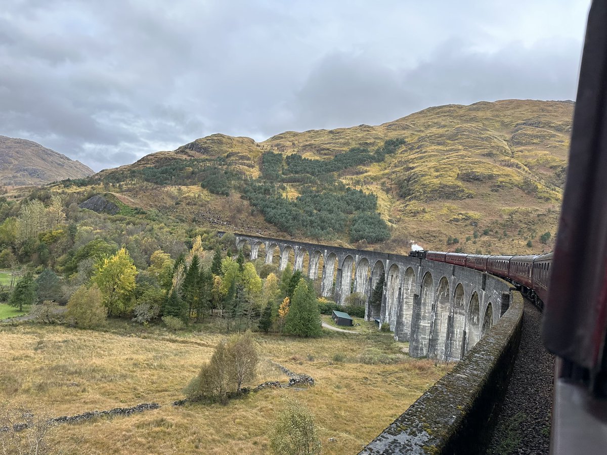 carolkirkwood's tweet photo. Heading to Mallaig on the Jacobite. Going to pass through Morar where I grew up! Can’t wait @WeAreTripsmiths xxx https://t.co/B7o3OhC9d9
