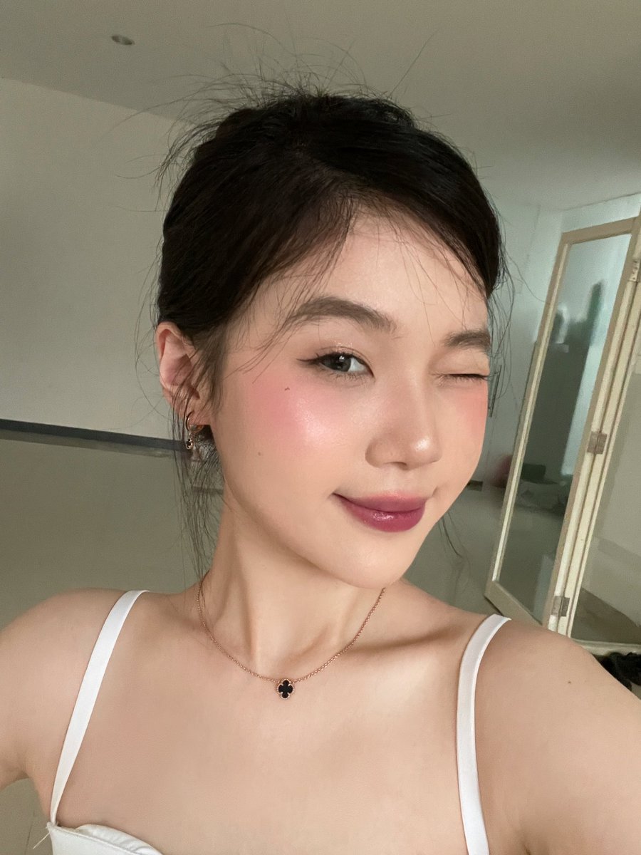 igari makeup 🤍🎀
a video tutorial thread.

the inspo.                            the result.