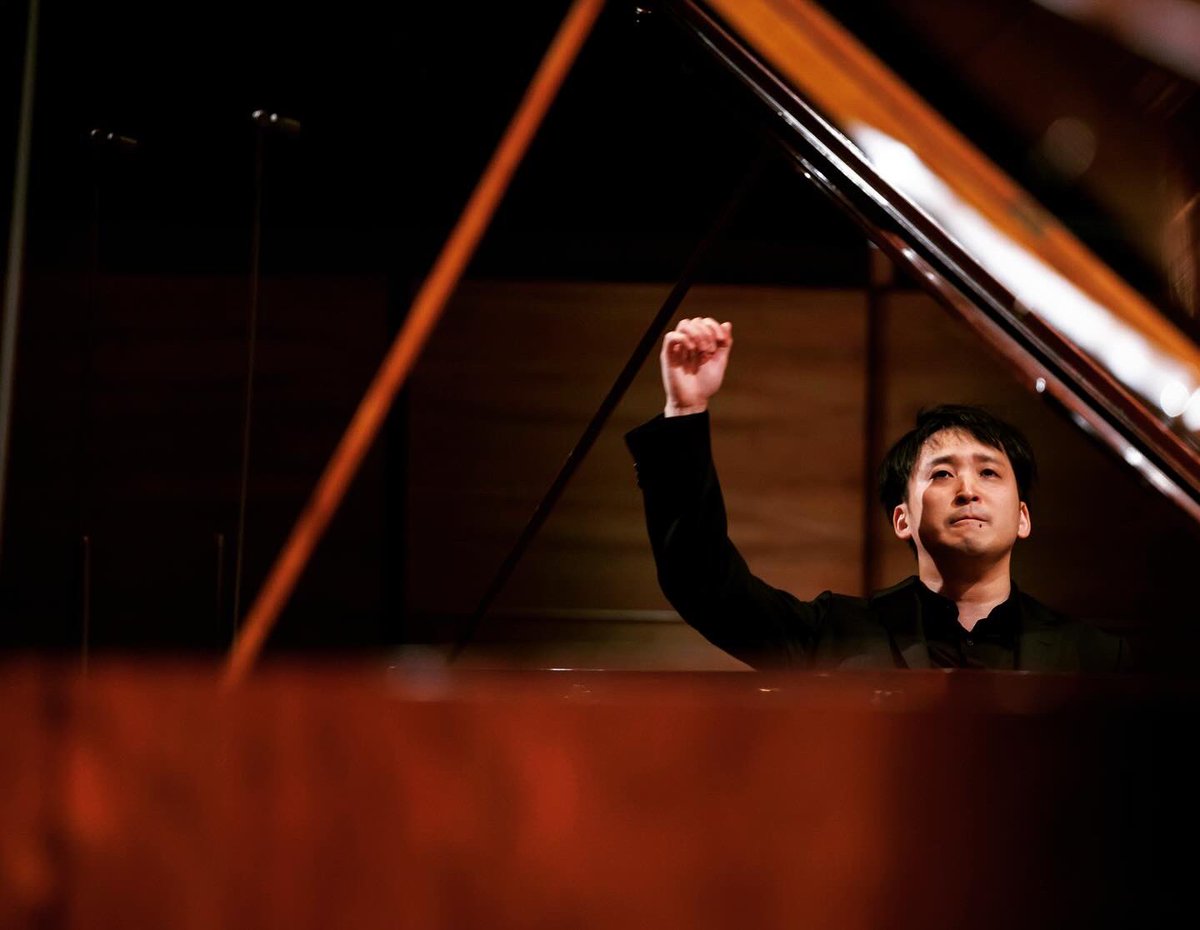 大井駿 tweet media