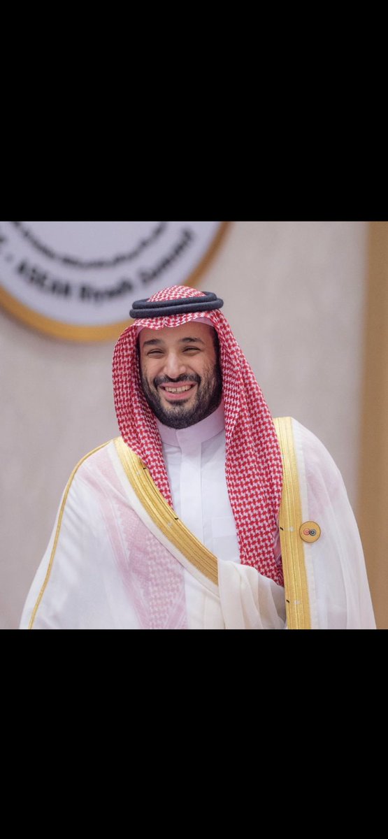 LawyerMonati's tweet photo. #ولي_العهد_الامير_محمد_بن_سلمان
في ضحكته لحن الغرام الطروبِ
يضحك مع ضحكه سروقٍ للألباب ♥️ https://t.co/hVMuuIApsG