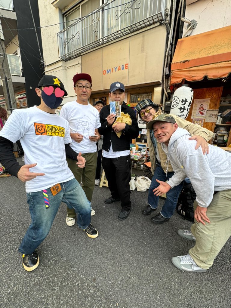 yallrocksick's tweet photo. 2023' 10.21 土 13:00-18:00

ケーちゃんのハネモノマーケット
〜オミヤゲ秋の収穫祭 2023時代〜

#代田橋
#omiyage
#ロボ宙
#脱線3
#DAS3
#スチャダラパー #ANI
#かせきさいだぁ
#ハグトン 
#MATTTAKEI
#K5
#LBまつり
#LBN
#littlebirnation
#LB
#littlebird https://t.co/sGYNtAAglb