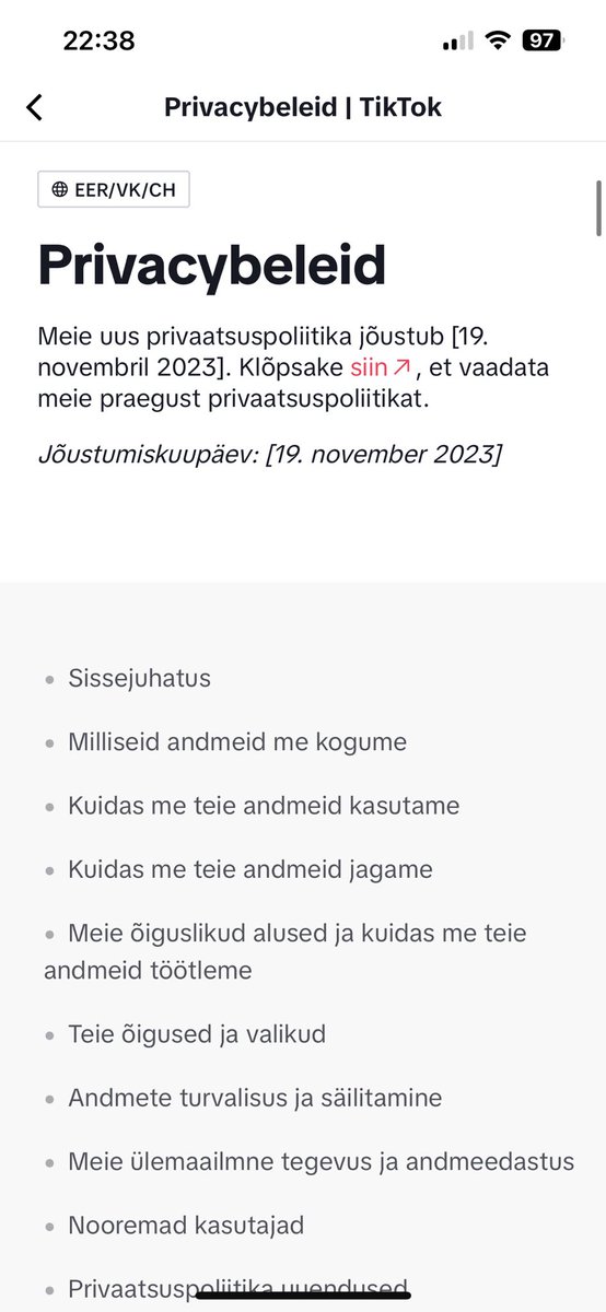 Nieuw #privacybeleid op #TikTok: “klik hier”. Ik ben, vermoed ik, één van de weinige mensen die zoiets leest. Echter, nu heb je nog een vertaalapp nodig…?!