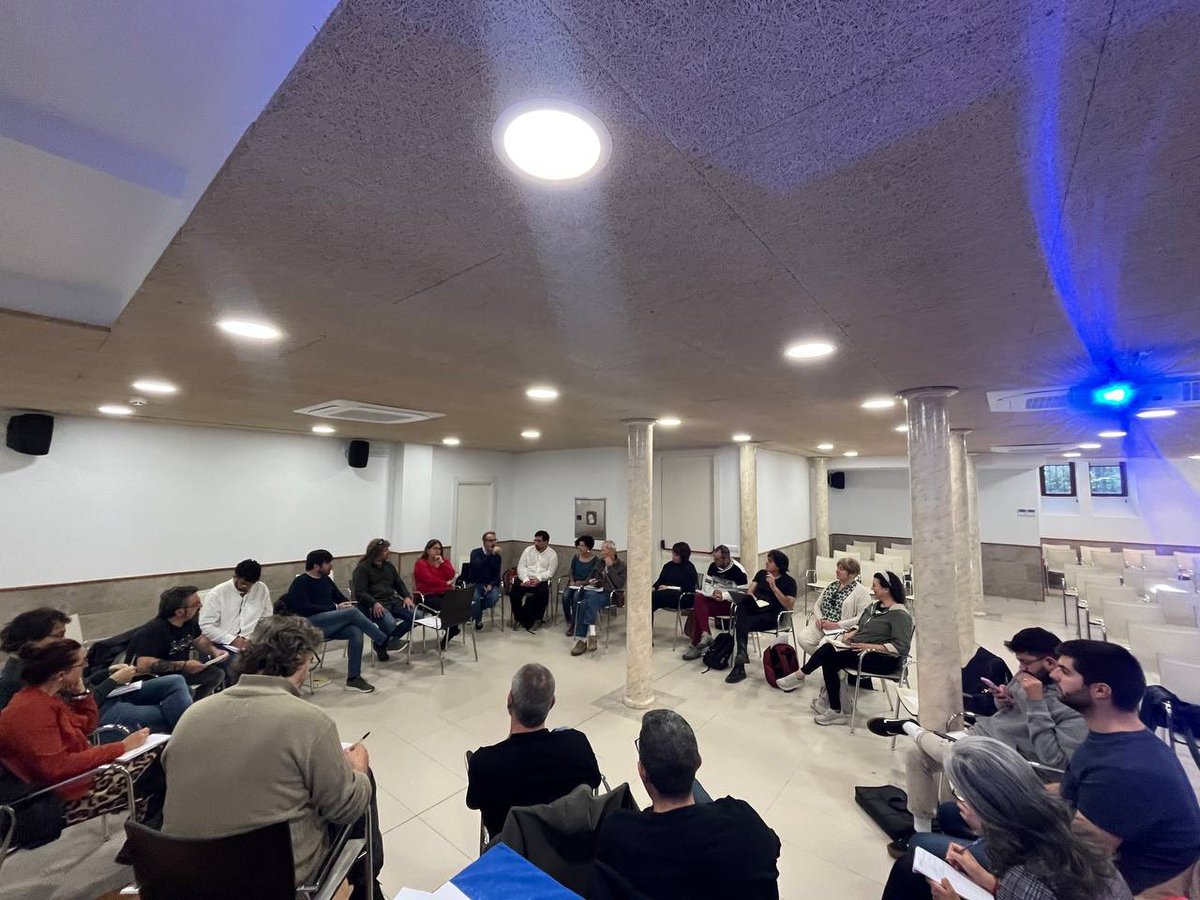 Encuentro de concejales/as y compañeros/as de grupos municipales de <a href="/ContigoZurekin/">Contigo Navarra | Zurekin Nafarroa</a> 

Compartiendo propuestas y criterios comunes para unos municipios más justos, sostenibles y con más calidad de vida.

<a href="/Podemosnavarra/">Podemos Navarra</a> <a href="/IzdaNavarra/">IUN-NEB 🔻</a> <a href="/batzarreorg/">🟡🟢🟣🔴Batzarre</a> @BerdeakNa