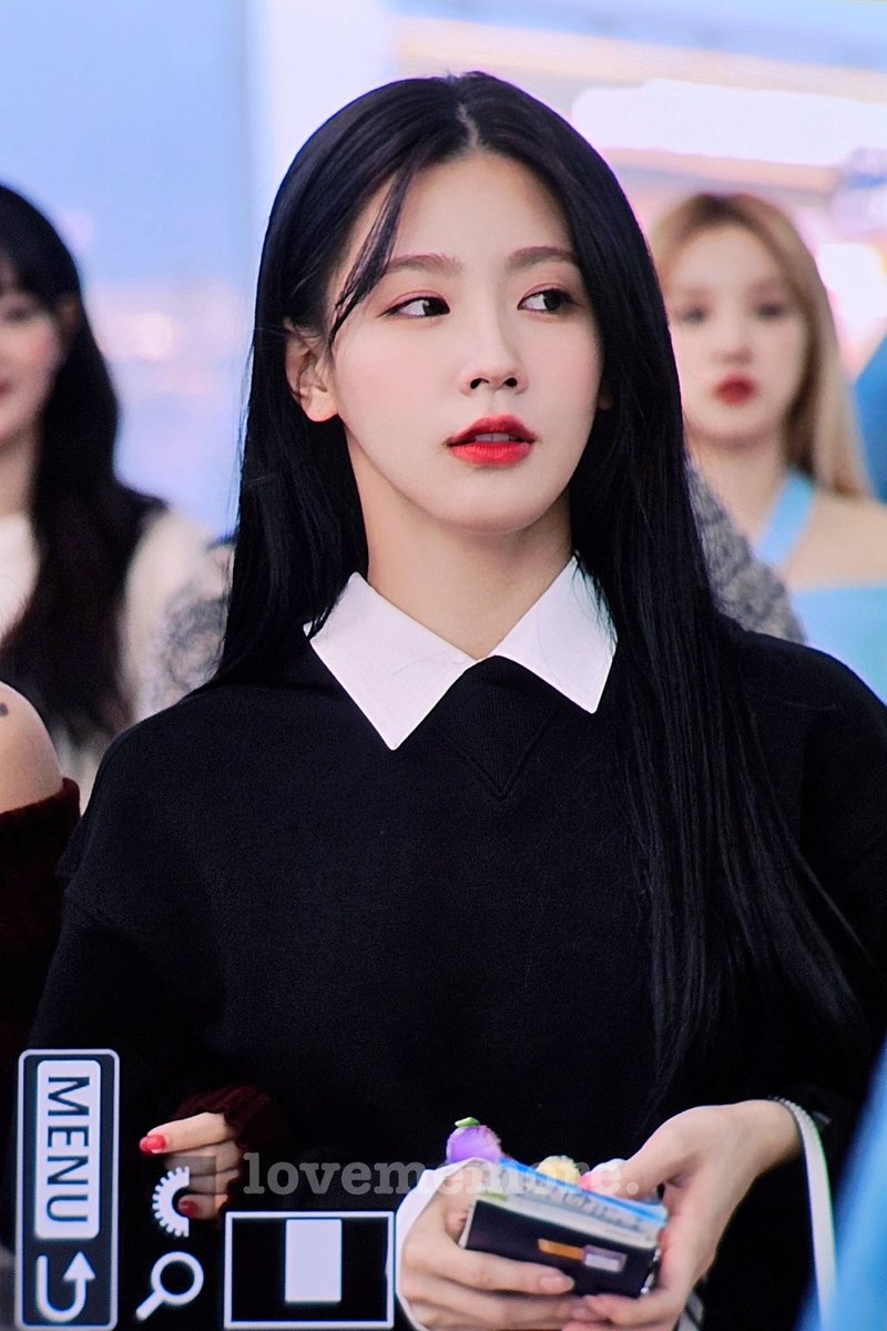 lovememore_my's tweet photo. 231021 CEO cho🫠🫠🫠
#여자아이들  #아이들 #GIDLE  #미연 #MIYEON https://t.co/MMiNUzleC9