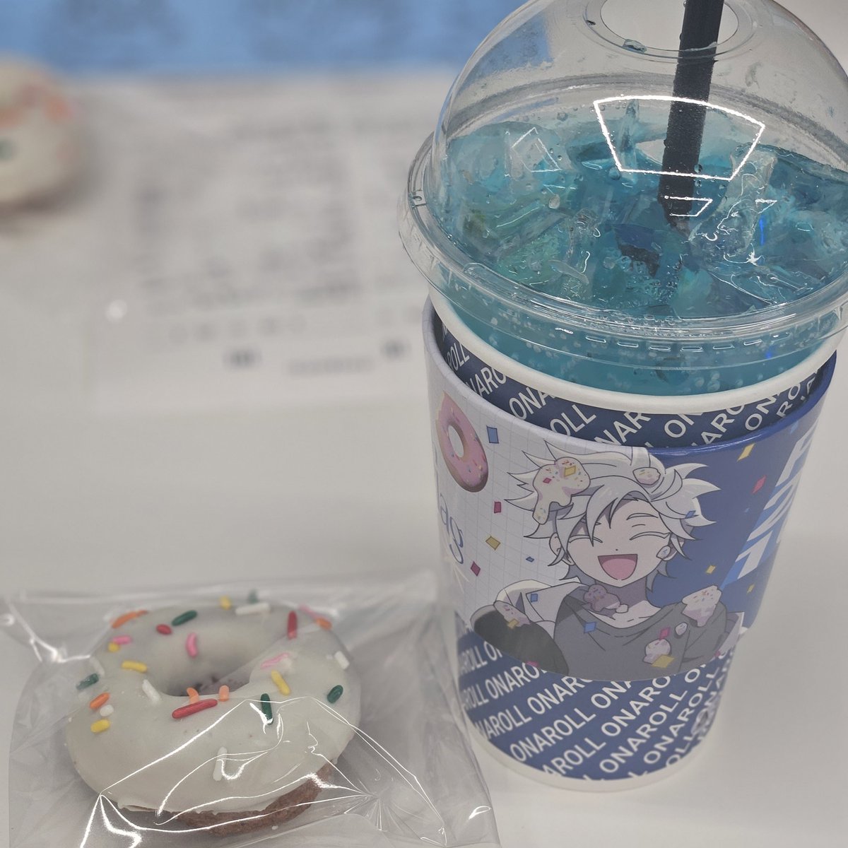 #카노_생일_플래그
#이런_축하도_용서해줘냥

오늘 카노 생일 카페 다녀왔어요🥹🥹🫶 
다들 잘 반겨주시고 간식도 완전 맛있구 계단 올라오면서 눈물 질질 짜면서 올라왔듬... 시간이 없어서 잠깐이었지만 즐거웠습니다🥰🥰