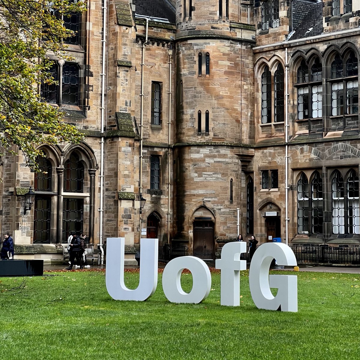 UofGlasgow's tweet photo. A big welcome to everyone joining us for Open Day. 👋

We hope you enjoy exploring our Gilmorehill campus &amp; meeting our incredible #TeamUofG community! 🏰 💙 https://t.co/qLT3Prtckj