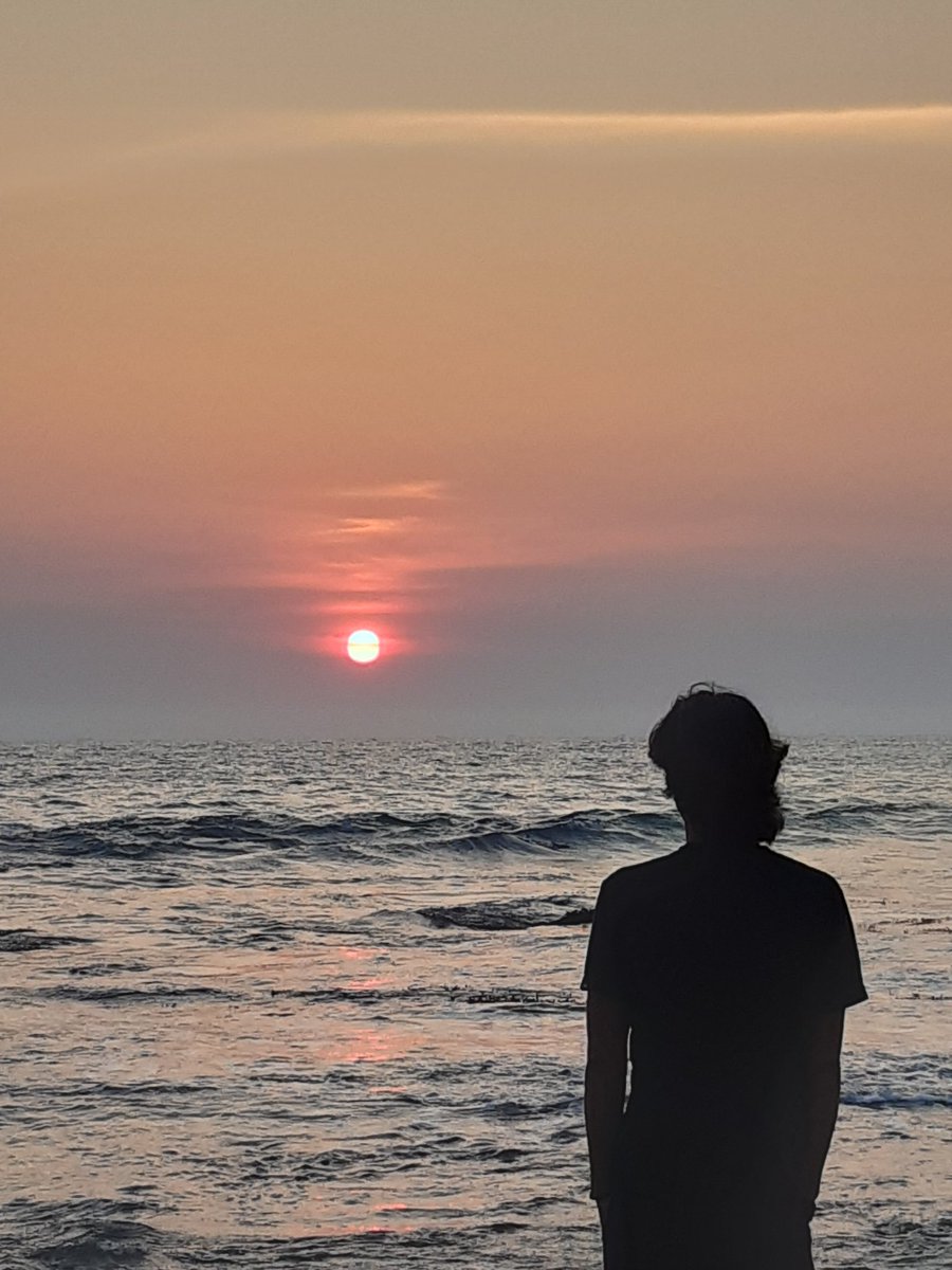 FahmyRega's tweet photo. sunset hari ini https://t.co/Do8LrvN9PV