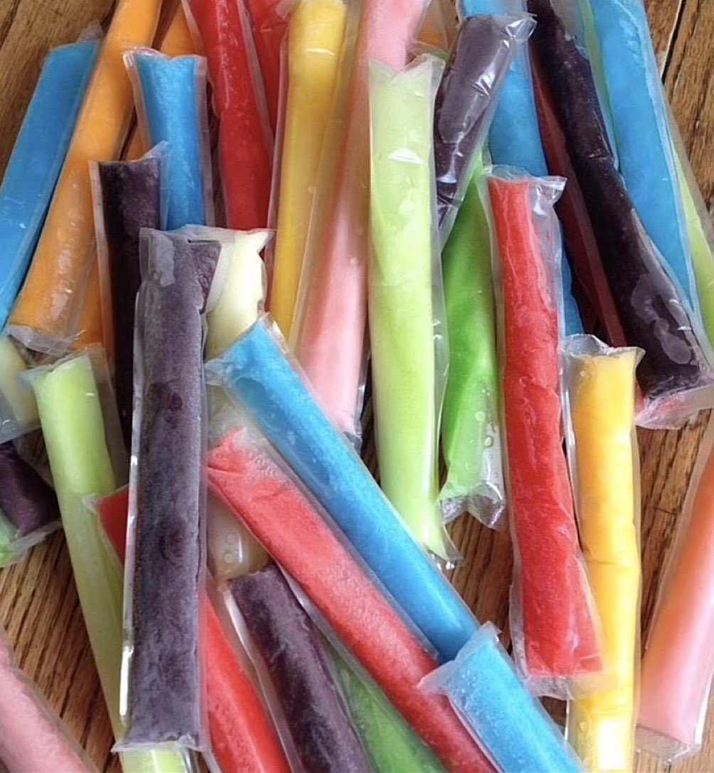 NO CONTEXT HUMANS tweet media