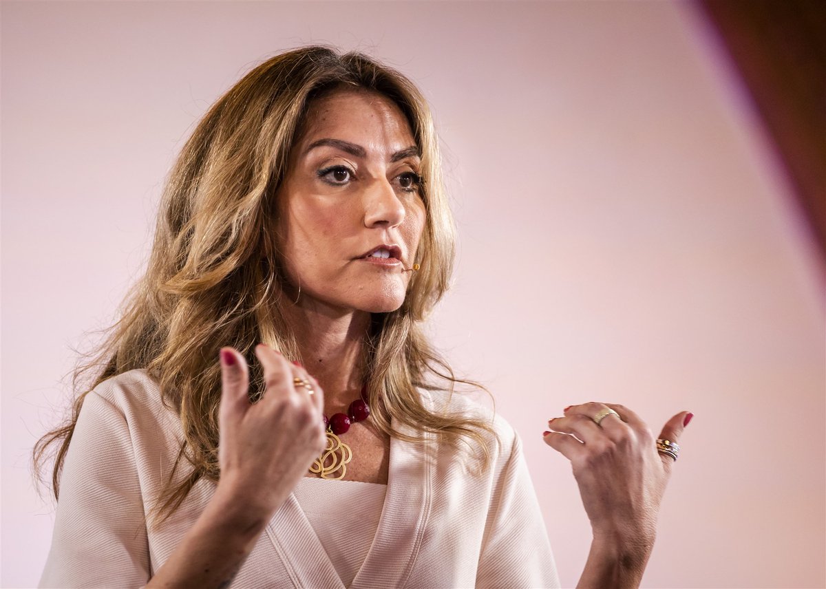 Yeşilgöz na kritiek ambtenaren op steun Israël: 'Politiek bepaalt de lijn, niet andersom'

rtlnieuws.nl/nieuws/politie…