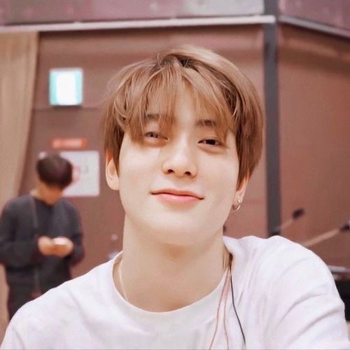 astroncd's tweet image. #FotoProfilBaru