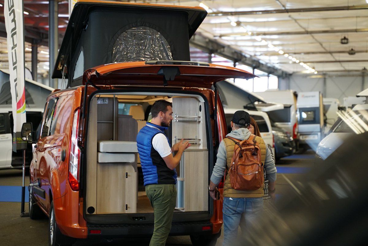ToursAutoMobile's tweet photo. Envie d'évasion ? ⛺

Retrouvez un large choix de camping-cars, vans et caravanes au salon Tours Auto &amp; Mobile à l'intérieur et à l'extérieur du Hall B 😊 https://t.co/prUQsXTV9b