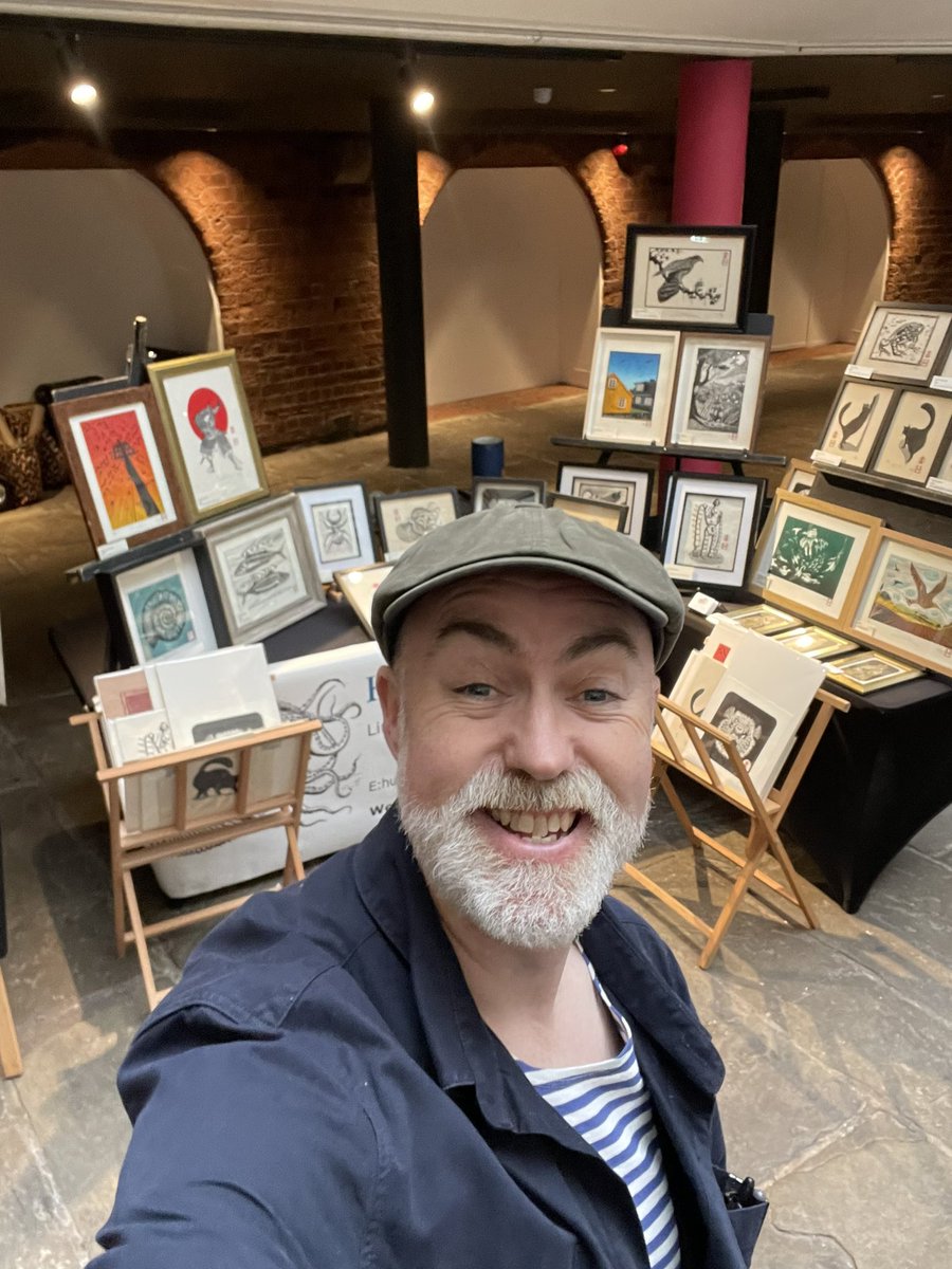 HuPa Linocuts tweet media