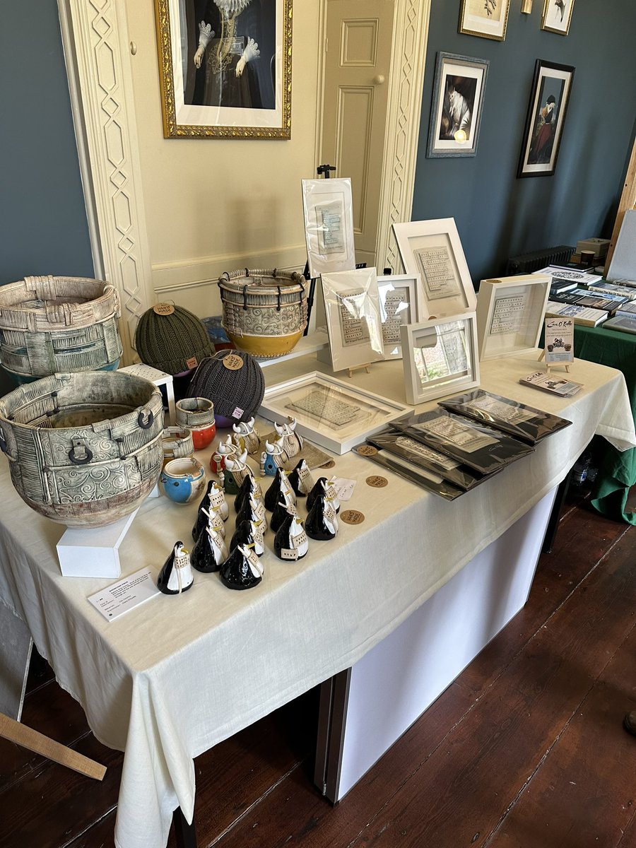 shackskool's tweet image. Come and visit our polar market open this Sat &amp;amp; Sun at the Autumn School. Crafts, handbags, specialty chocolate, rare &amp;amp; antique books from @taaffe_seamus , polar art by @sarahb_polar &amp;amp; lots of Shackleton-themes merchandise #SAS23