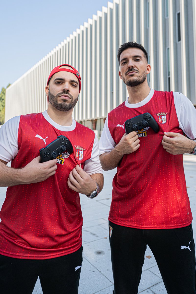 Tem início às 12h00 o Regional Qualifier EUW, que conta com a participação dos nossos atletas @Licapu7 e @don70pablo .

Boa Sorte GVERREIROS.