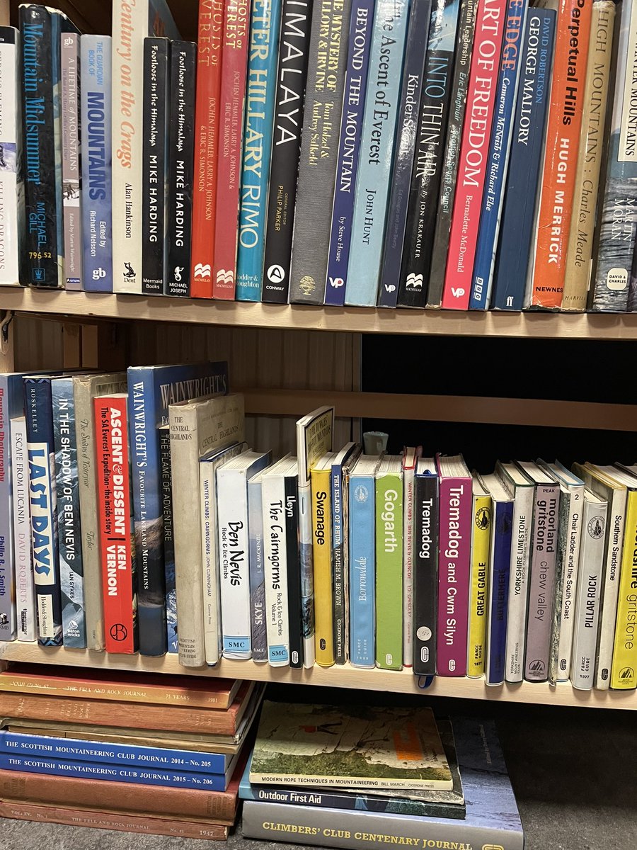 KIbooksandmusic's tweet photo. Managed to get another three ‘half shelves’ into our rejigged mountains and climbing section. It’s also next to where you’ll find all our walking books and loads of local stuff (new, bargain new & s/h) #booksbooksbooks #ilovebooks #kelhamisland #supportindependentshops https://t.co/q3YqU0oGwp