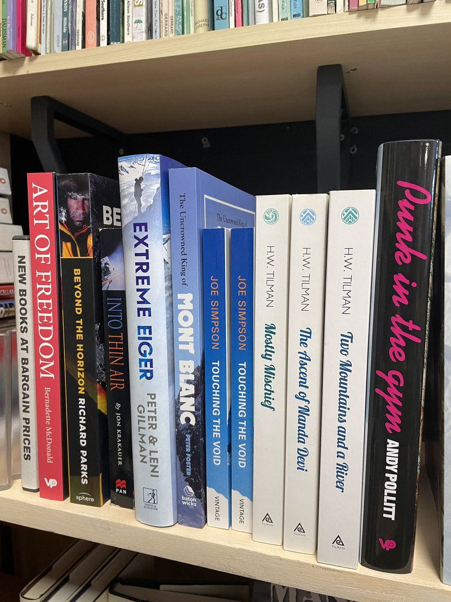 KIbooksandmusic's tweet photo. Managed to get another three ‘half shelves’ into our rejigged mountains and climbing section. It’s also next to where you’ll find all our walking books and loads of local stuff (new, bargain new & s/h) #booksbooksbooks #ilovebooks #kelhamisland #supportindependentshops https://t.co/q3YqU0oGwp