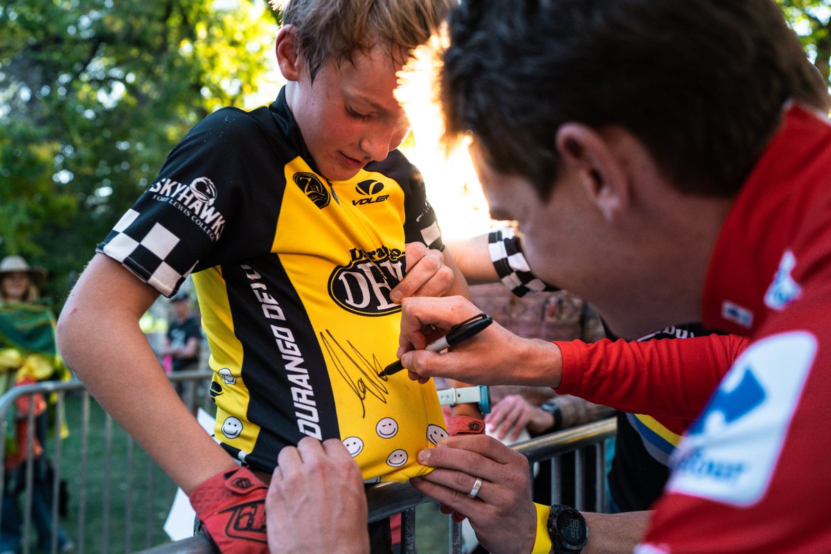 Team Visma | Lease a Bike tweet media