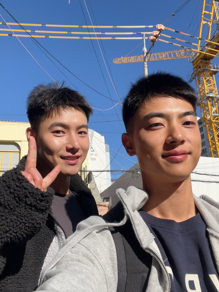 onewefancafe's tweet photo. 231021 FANCAFE

[FROM.현구🪐]

Kanghyun https://t.co/buBPJfPA8m