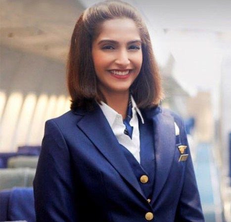 This AI look of @jasminbhasin reminded me of @sonamakapoor’s Neerja Bhanot look❤️

#JasminBhasin #SonamKapoor #SonamKapoorAhuja #Jasminians #NeerjaBhanot