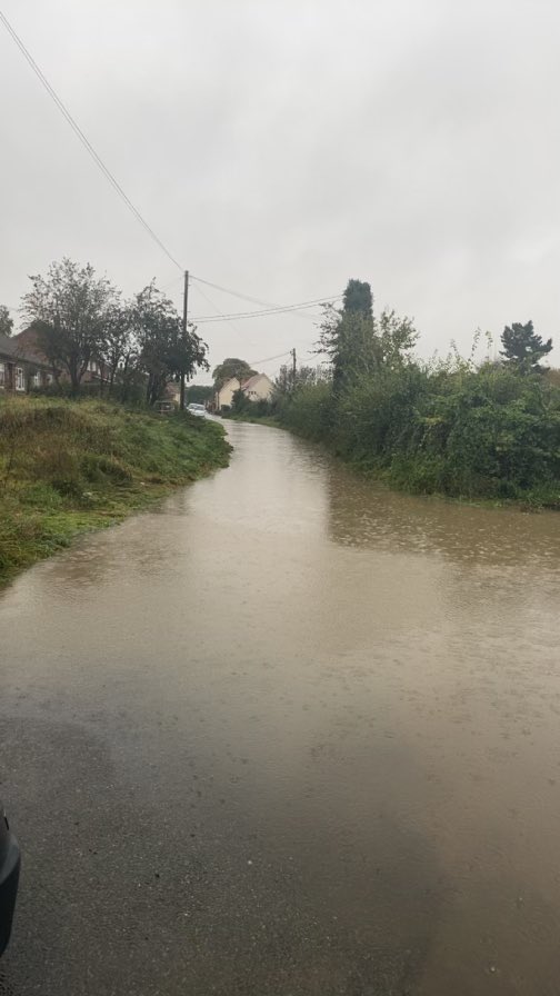 AuntieKiki31's tweet photo. And this is why @BreckCouncil and @BrecklandBridge shouldnโt have been given planning permission to build off greyhound lane Banham! But what do they care! Profits over communities every damn time #flooding #banham #brecklandcouncil https://t.co/u5oT2TjacX