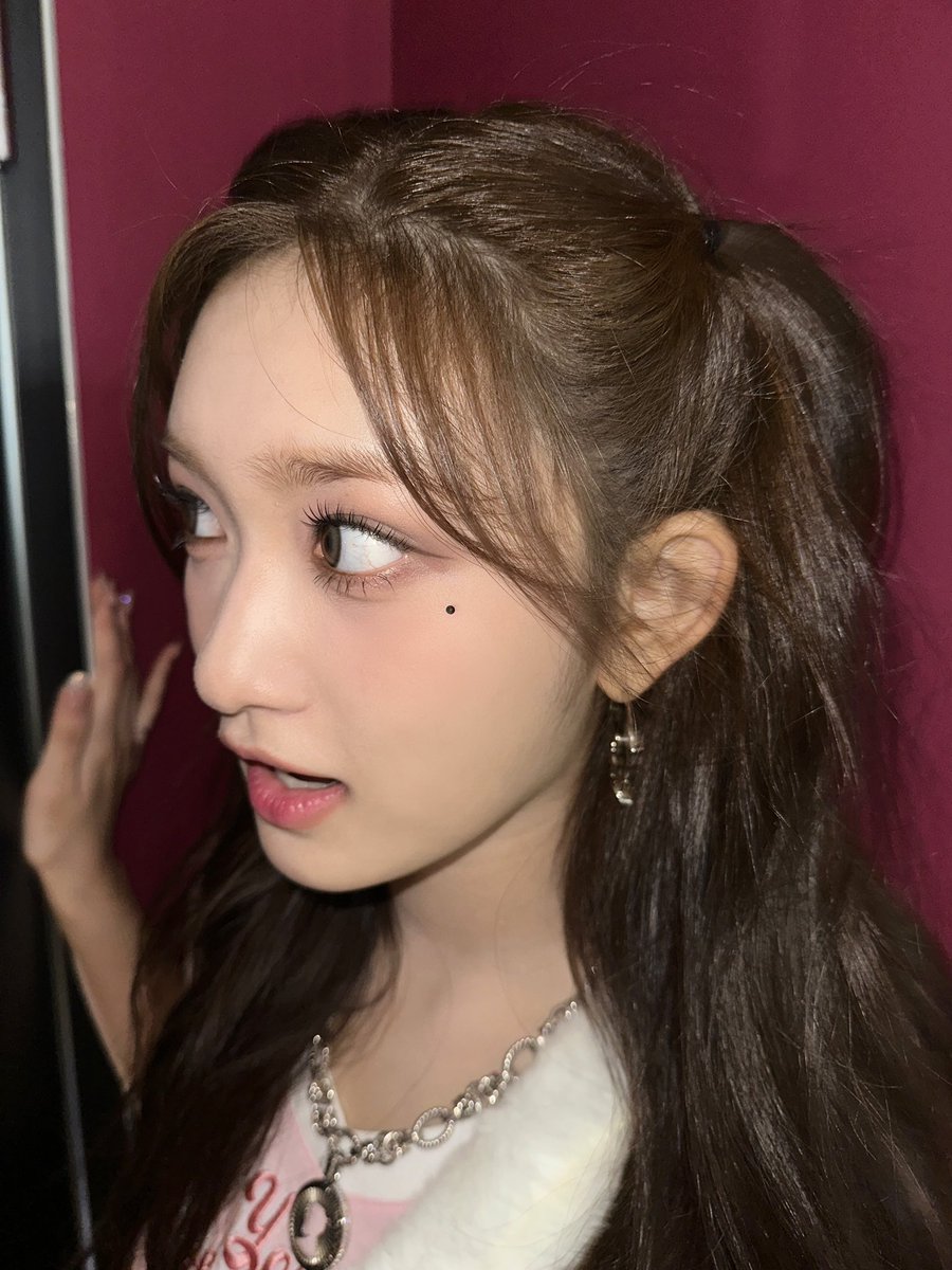 IVE_twt's tweet image. 🐰😈

#IVE #아이브 #LEESEO #이서 
#1stEP #IVEMINE
#Eitherway #OfftheRecord #Baddie