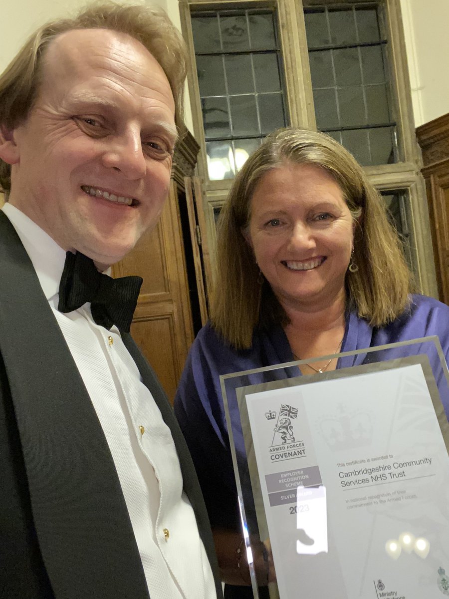 Honoured to accompany Sarah Saul to receive the Defence Silver award from @EAEmployers for @ccs_nhst this week - important support for our #military colleagues and the the #armedforcescovenant @Lord_Lt_Cambs @EastAngliaRFCA @CambsCC