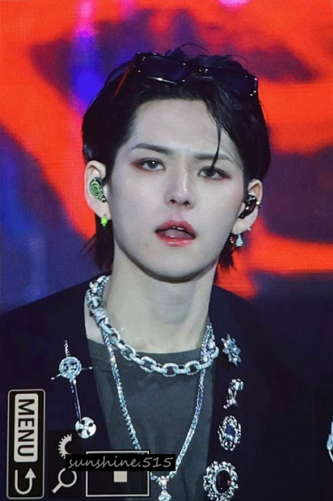 𝟐𝟑𝟏𝟎𝟐𝟏 𝐁𝐎𝐅
🕶️🫡

#TREASURE      #트레저 #トレジャー 
#YOSHI #요시 #ヨシ